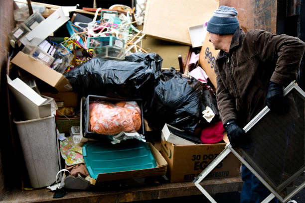 Best Commercial Cleanout Services  in Tonawanda, NY